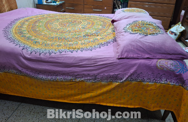 সেগুন কাঁঠের খাট